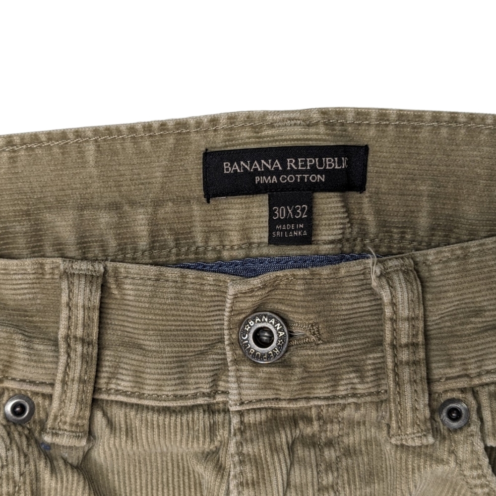 Banana Republic - Pima Cotton - Corduroy Khaki - Size 30X32